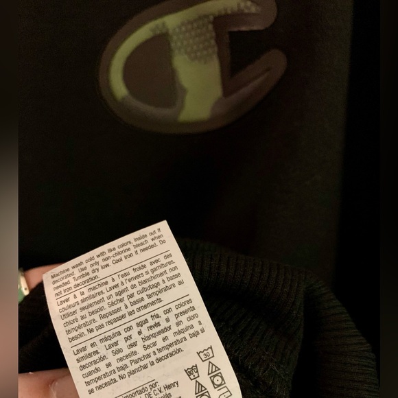 NWT CHAMPION Black & Camouflage Powerblend Pullover Hoodie Size Medium - Picture 8 of 9